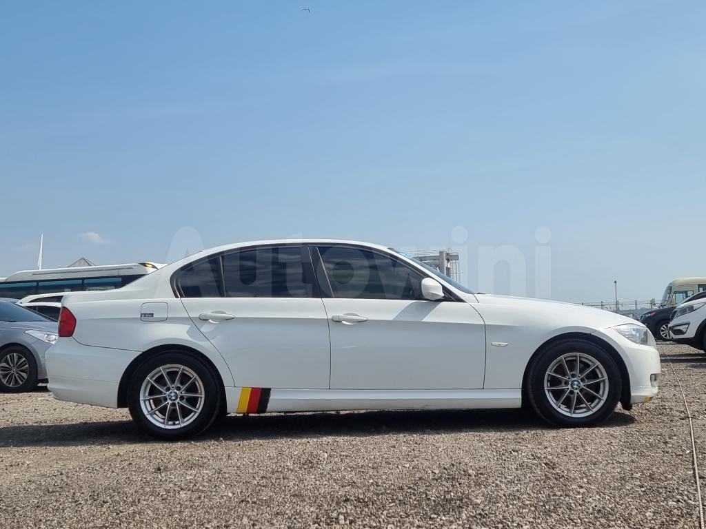 2011 BMW 3 SERIES 320D - 7