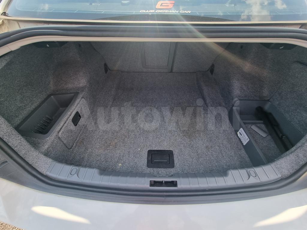 2011 BMW 3 SERIES 320D - 17