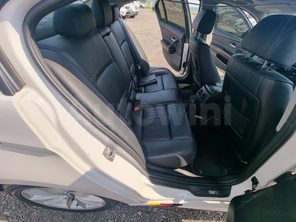 2011 BMW 3 SERIES 320D - 28