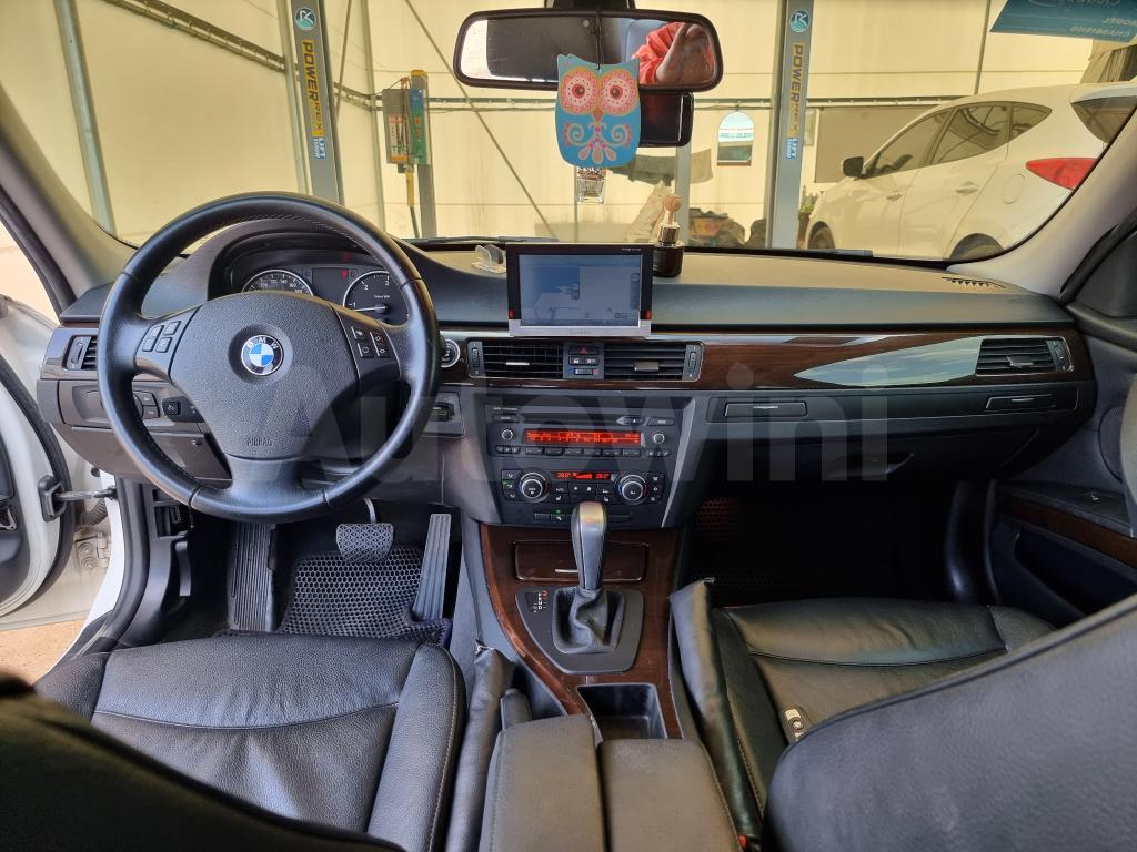 2011 BMW 3 SERIES 320D - 29