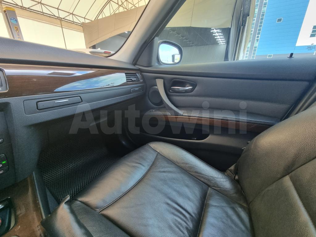 2011 BMW 3 SERIES 320D - 30