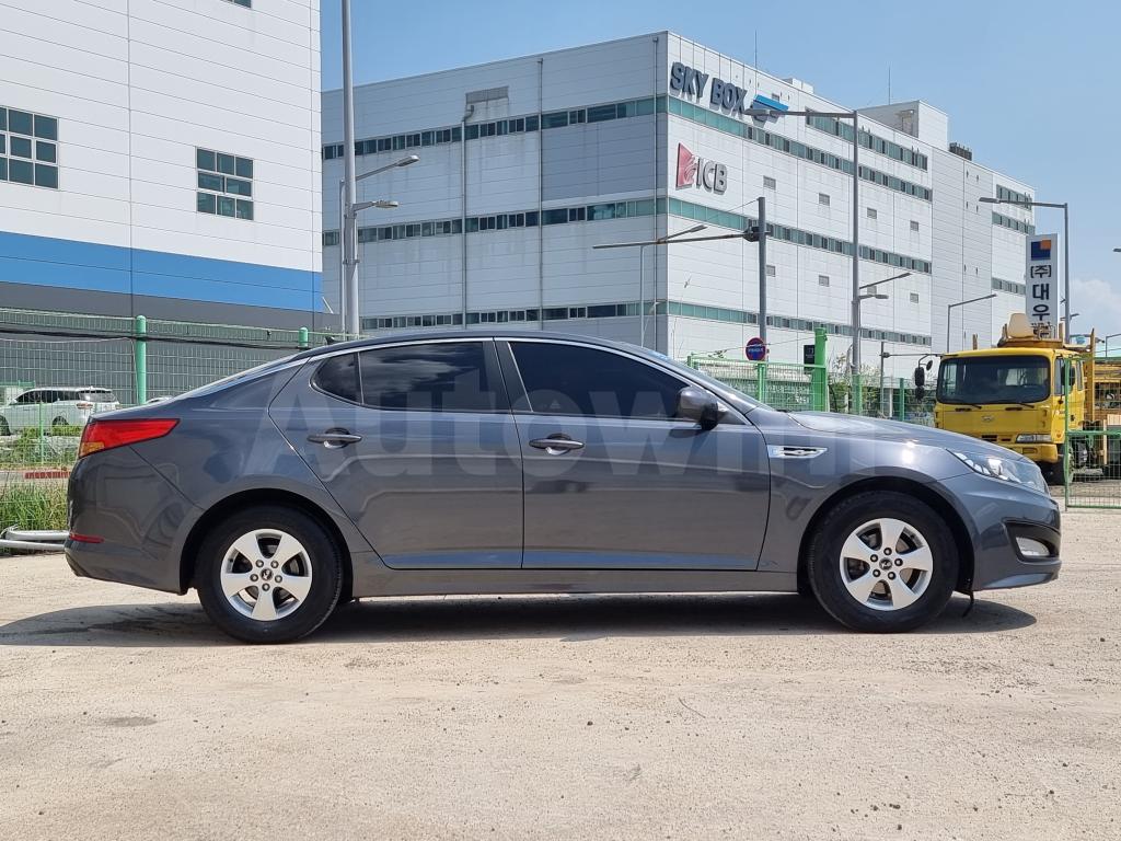 2013 KIA K5 OPTIMA . - 7