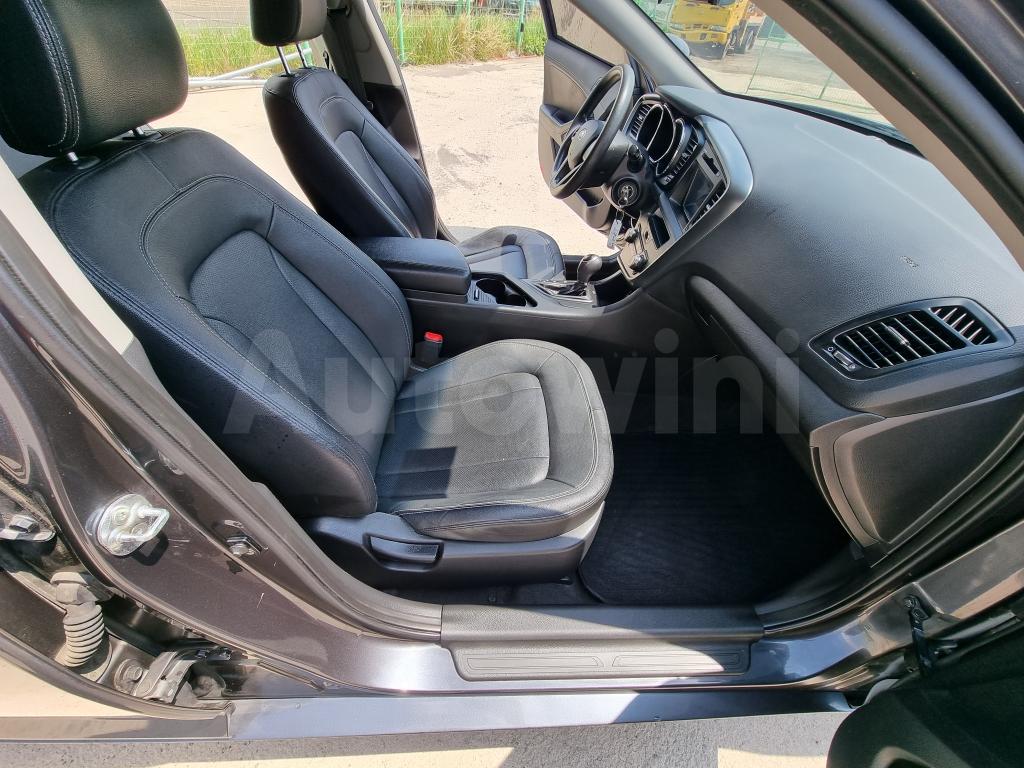 2013 KIA K5 OPTIMA . - 24