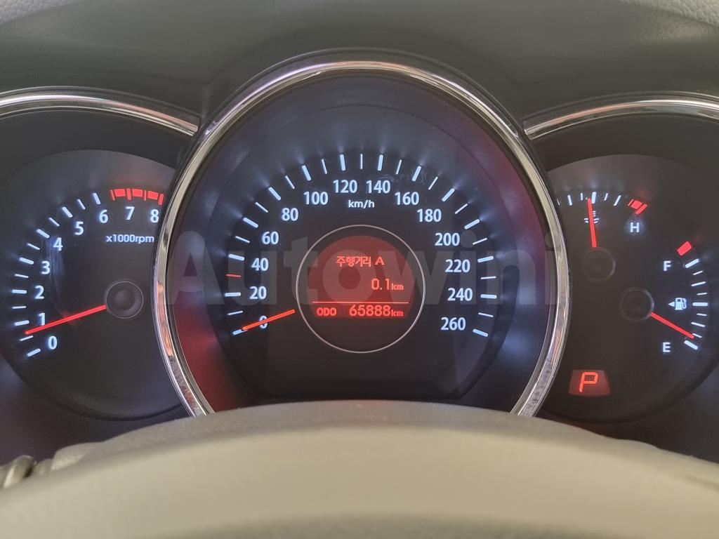 2013 KIA K5 OPTIMA . - 48