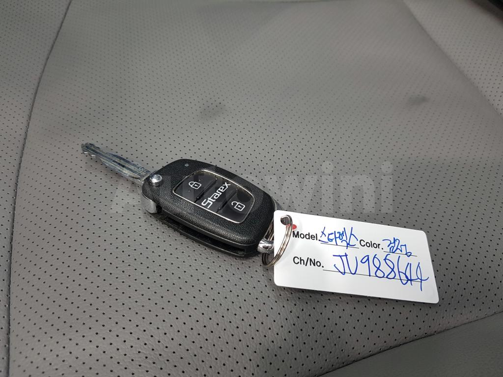 2018 HYUNDAI  GRAND STAREX FULL(17R+SUNROOF+FULLAUTO+GPS) - 16