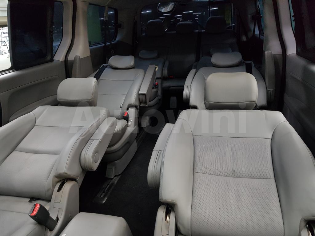2018 HYUNDAI  GRAND STAREX FULL(17R+SUNROOF+FULLAUTO+GPS) - 26