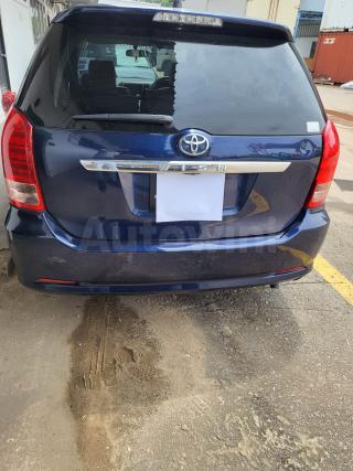 ZNE10-0359141 2012 TOYOTA WISH B-2