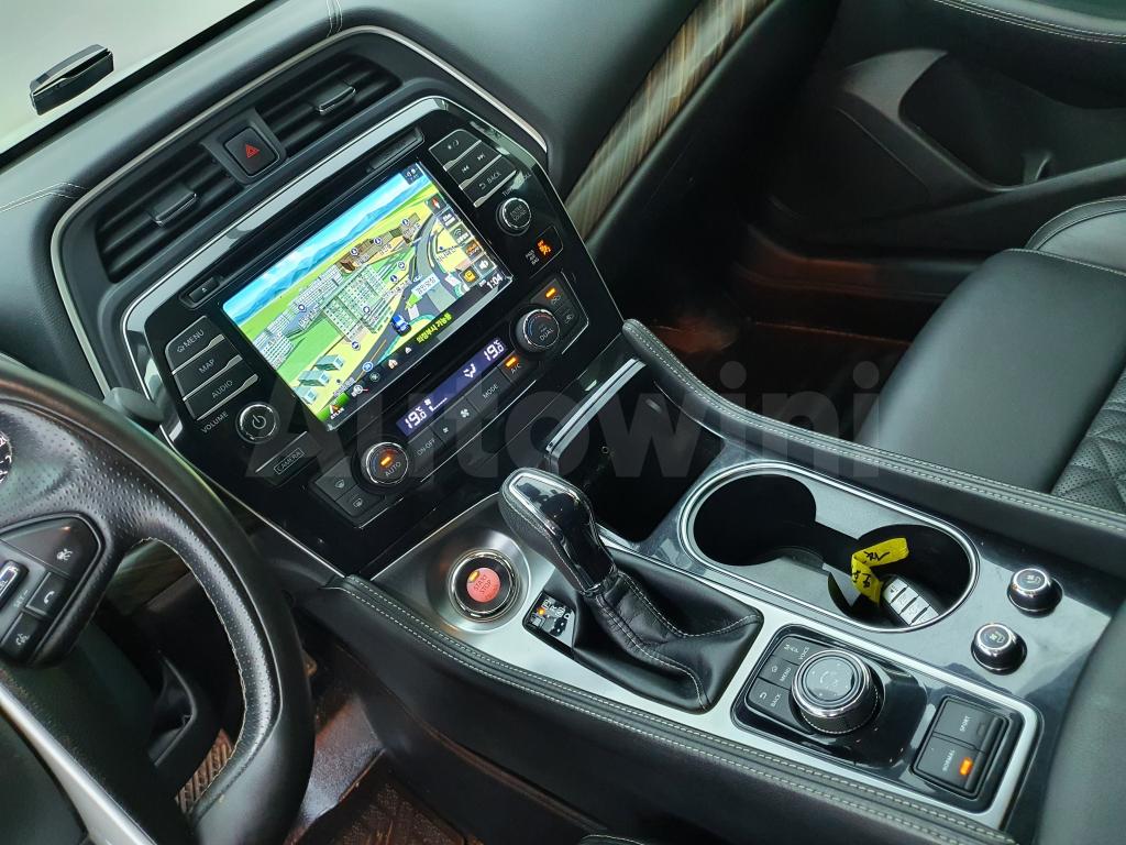 2016 NISSAN MAXIMA A36  3.5 PLATINUM - 11