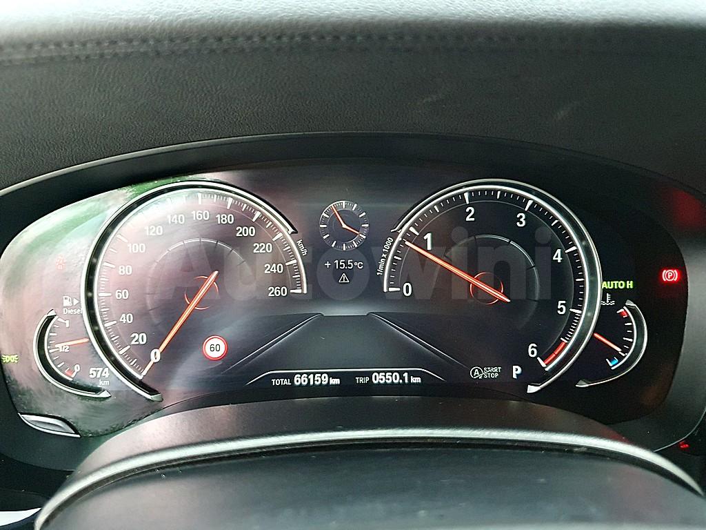 2017 BMW  5SERIES G30  520D XDRIVE M SPORT PLUS - 7