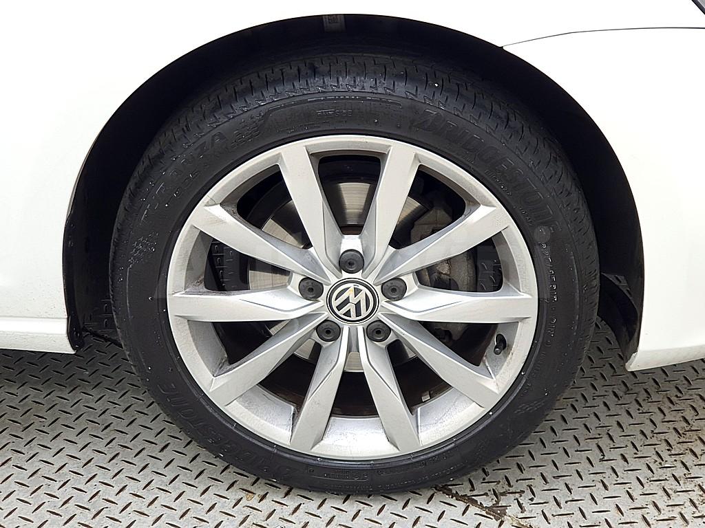 2015 VOLKSWAGEN GOLF 7GEN 2.0 TDI BLUE MOTION - 19