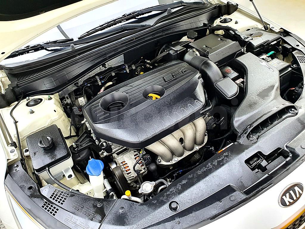 KNAGS416BJA233418 2018 KIA  K5 2TH GEN 2.0 LPI MX LUXURY-5