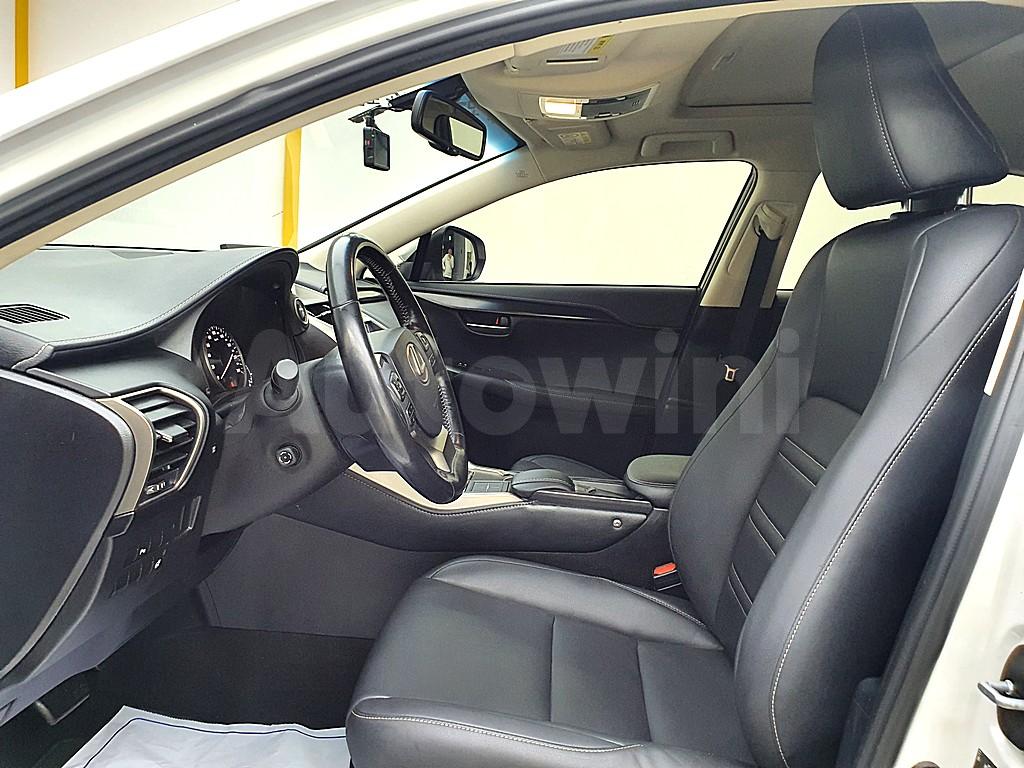 2017 LEXUS NX300H SUPREME - 8