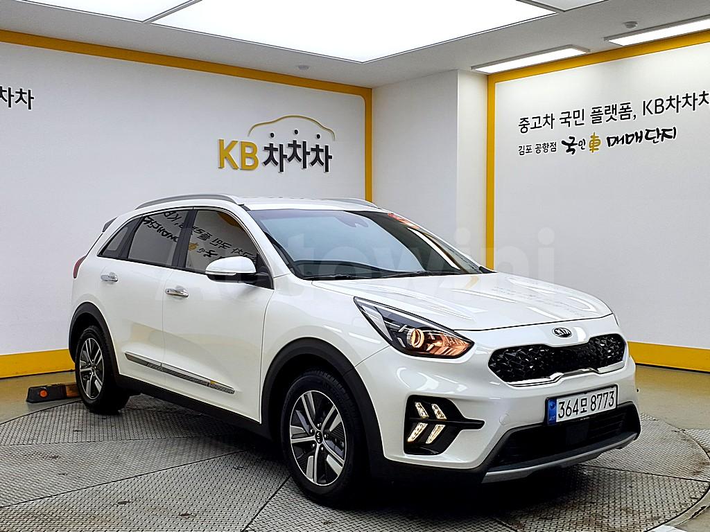 KNACB81CGLA420647 2020 KIA  NIRO 1.6 HEV PRESTIGE-1