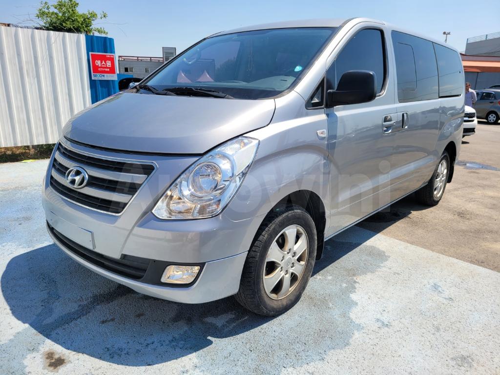 KMJWA37KDHU873606 2017 HYUNDAI GRAND STAREX H-1 2.5 DIESEL WAGON 4WD-1