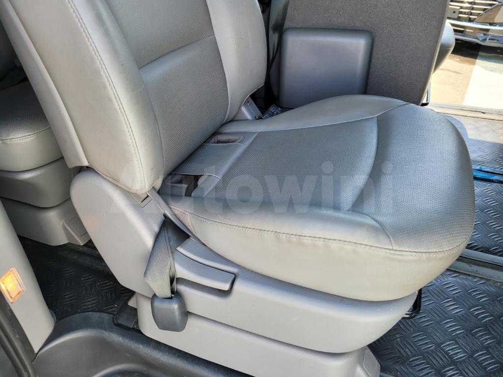 2017 HYUNDAI GRAND STAREX H-1 2.5 DIESEL WAGON 4WD - 19