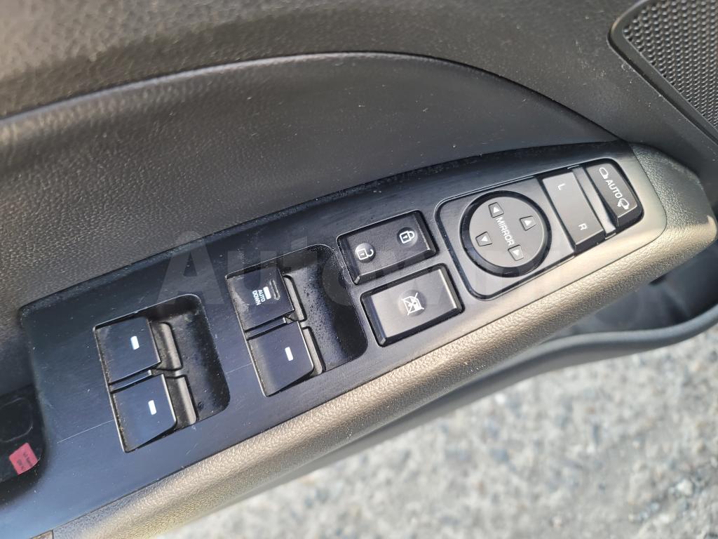 2018 HYUNDAI AVANTE AD ELANTRA LPG REAR-SENSOR NO ACCIDENT - 38