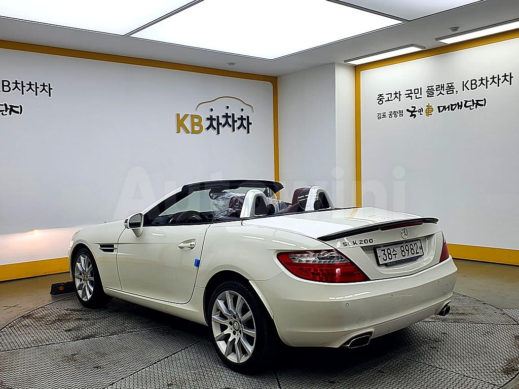 WDDPK4JA0CF034339 2012 MERCEDES BENZ SLK CLASS SLK200 BLUEEFFICIENCY R172-4