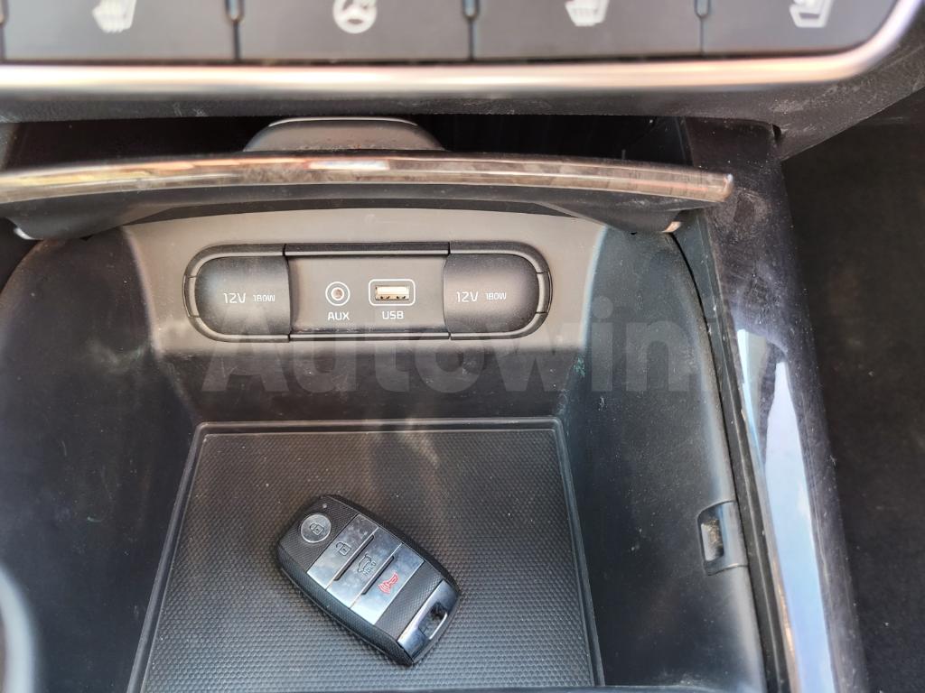 2015 KIA  SORENTO DELUXE - 35