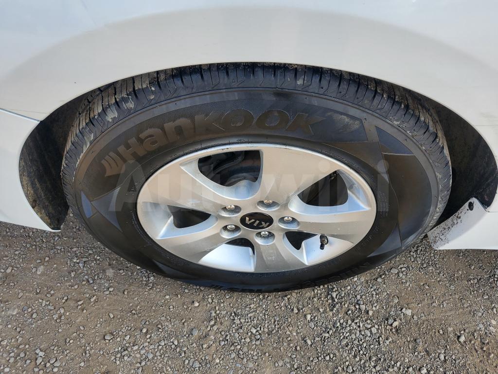 2015 KIA  K5 2TH GEN DELUXE 2WD A/T S.KEY NAVI+CAM - 11