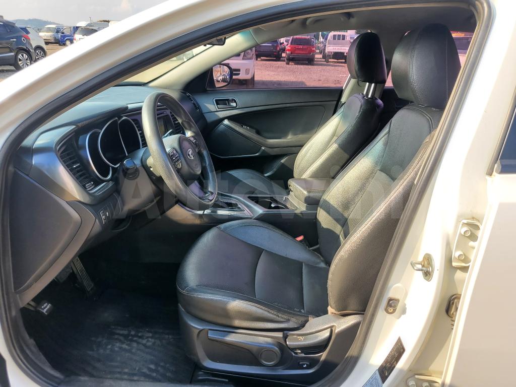 2015 KIA  K5 2TH GEN DELUXE 2WD A/T S.KEY NAVI+CAM - 13