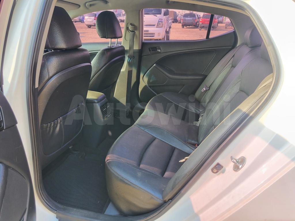 2015 KIA  K5 2TH GEN DELUXE 2WD A/T S.KEY NAVI+CAM - 14