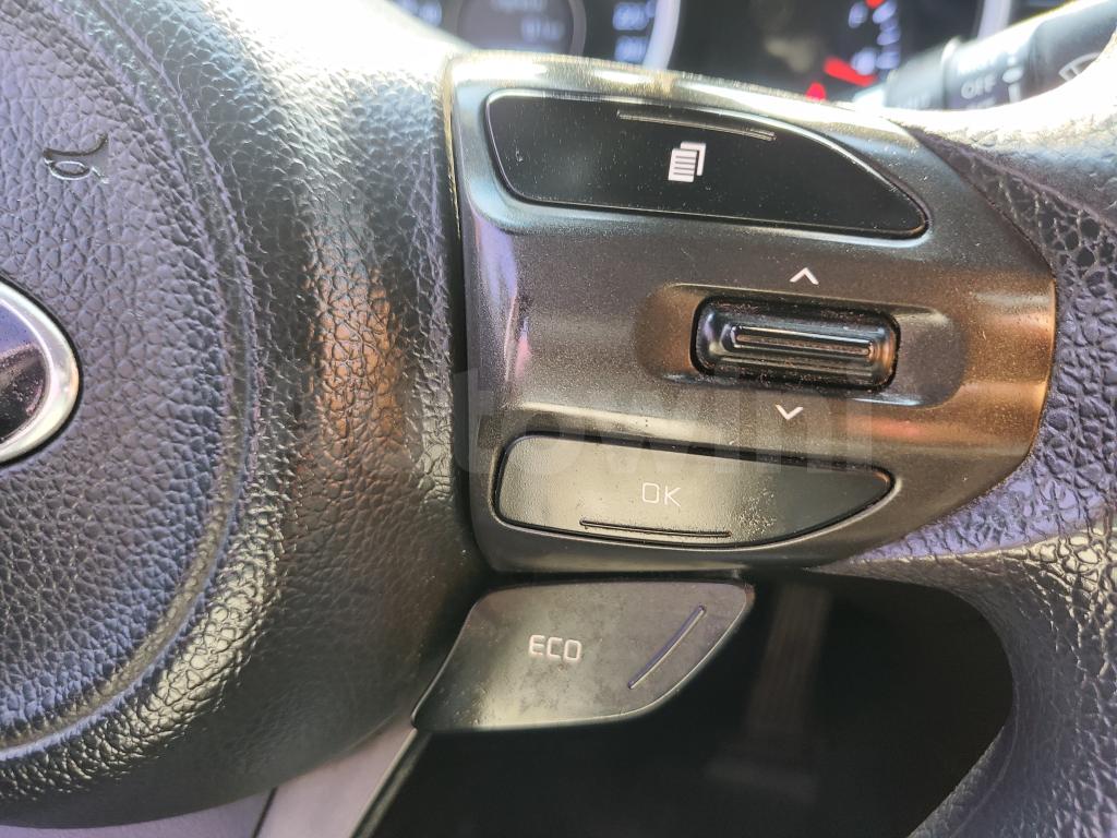 2015 KIA  K5 2TH GEN DELUXE 2WD A/T S.KEY NAVI+CAM - 35