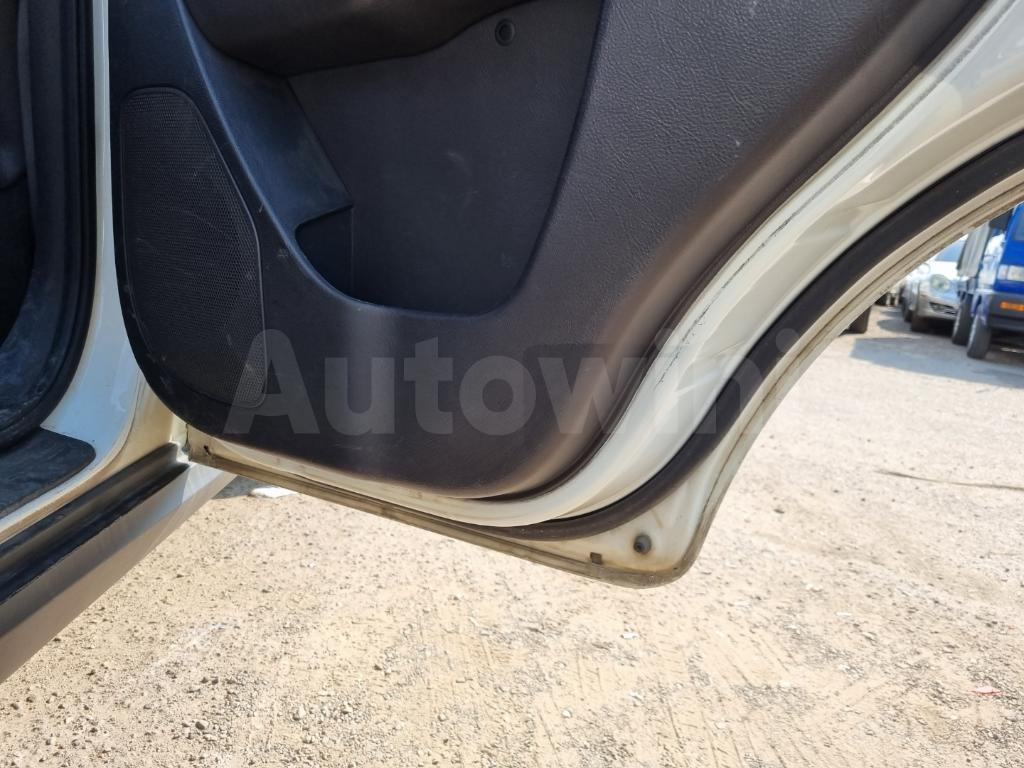 2010 HYUNDAI SANTAFE THE STYLE MLX 2.0 7SEAT NO ACCIDENT - 13