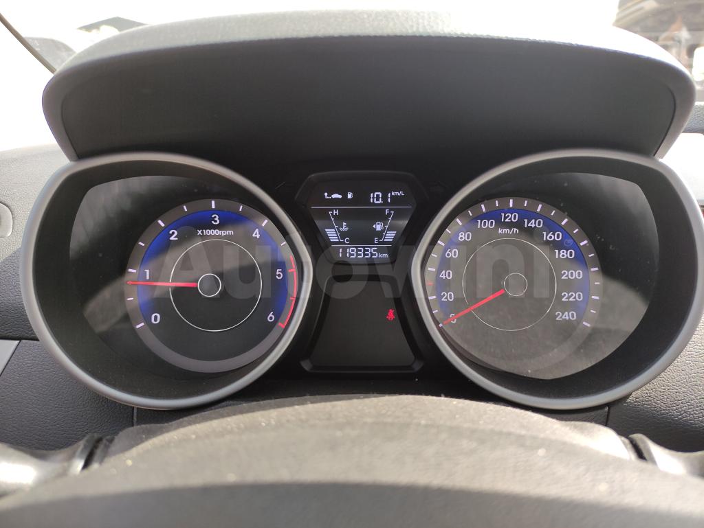2015 HYUNDAI  AVANTE ELANTRA 1.6 SMART SUNROOF M/T - 23