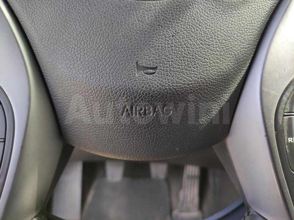 2015 HYUNDAI  AVANTE ELANTRA 1.6 SMART SUNROOF M/T - 29