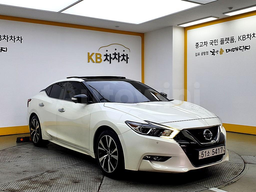 1N4AA6AP4JC384211 2018 NISSAN MAXIMA 3.5 PLATINUM-1