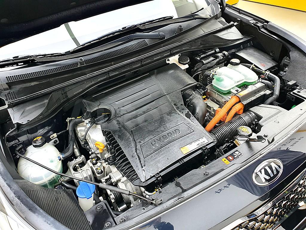 KNACB81CGHA068089 2017 KIA NIRO 1.6 HEV-5