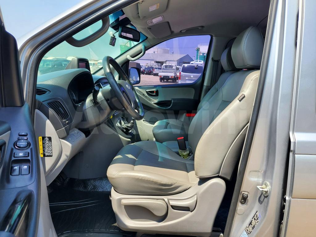 2017 HYUNDAI GRAND STAREX H-1 SMART 2WD M/T NAVI+CAM 11S - 13