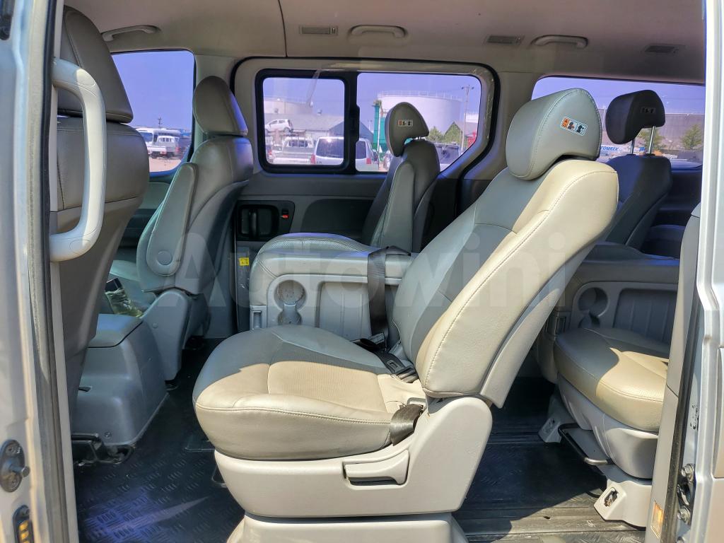 2017 HYUNDAI GRAND STAREX H-1 SMART 2WD M/T NAVI+CAM 11S - 14