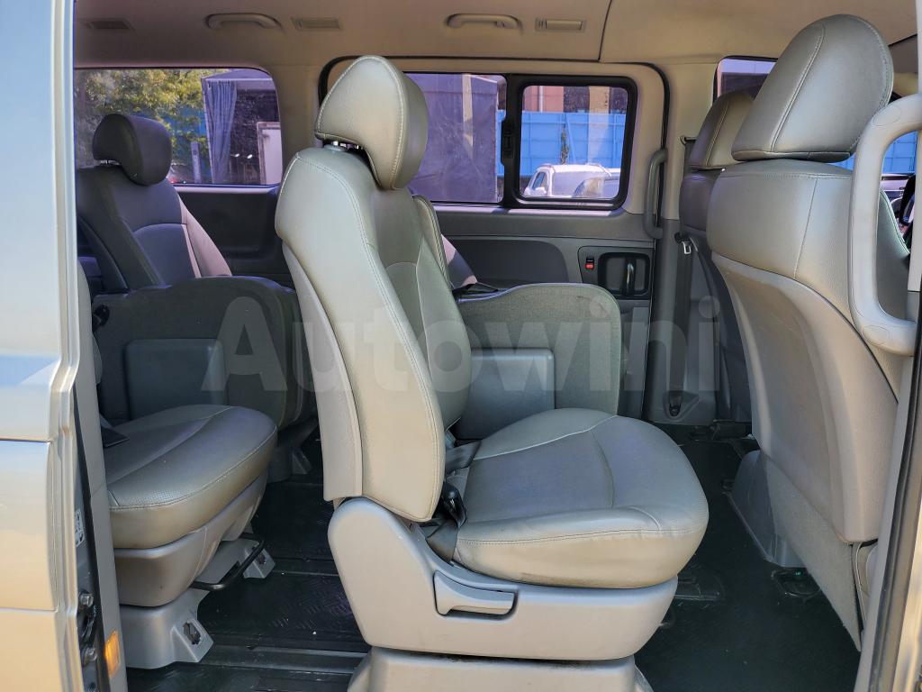 2017 HYUNDAI GRAND STAREX H-1 SMART 2WD M/T NAVI+CAM 11S - 17