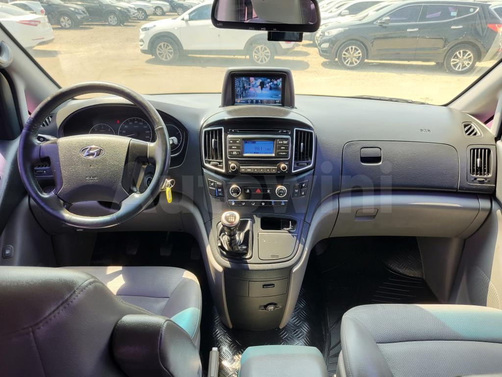 2017 HYUNDAI GRAND STAREX H-1 SMART 2WD M/T NAVI+CAM 11S - 25