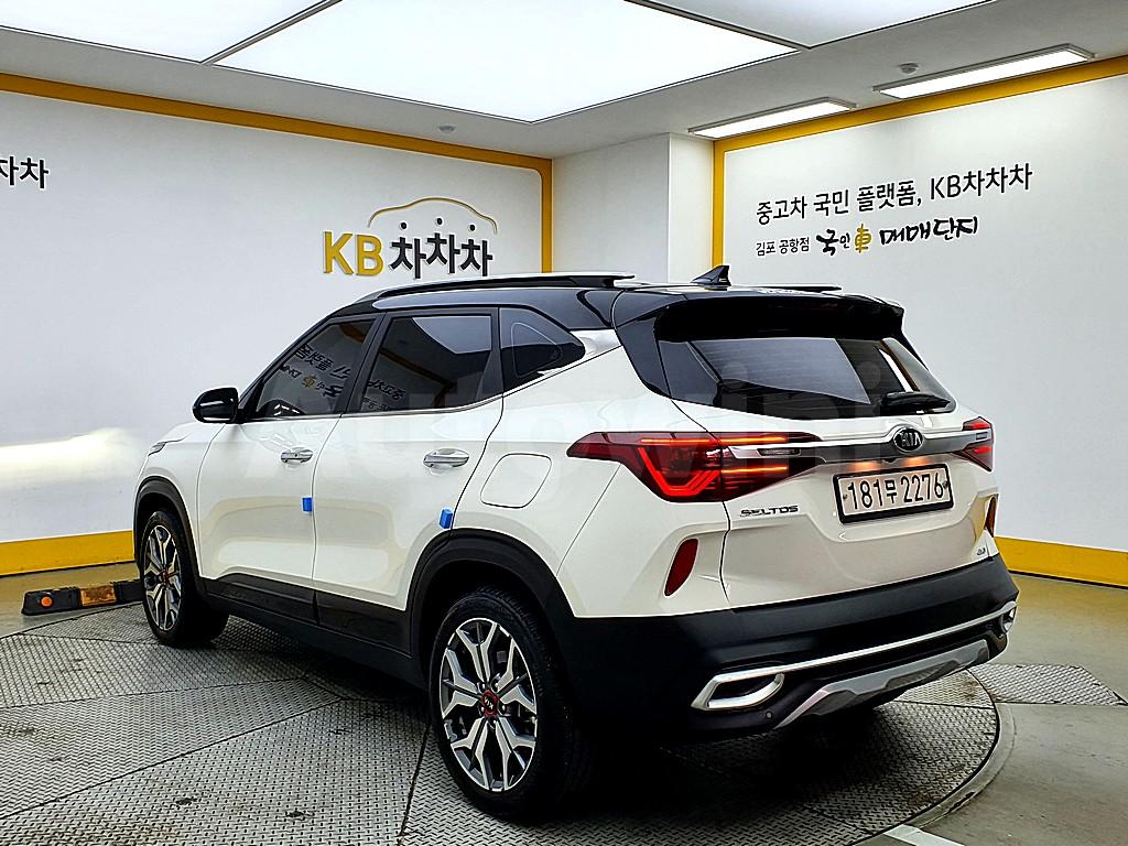 KNAET815HMK181066 2021 KIA SELTOS 1.6 DIESEL 4WD SIGNATURE-3