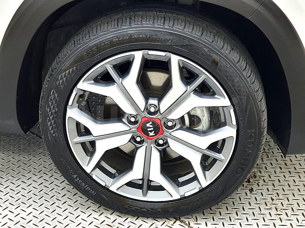 2021 KIA SELTOS 1.6 DIESEL 4WD SIGNATURE - 17