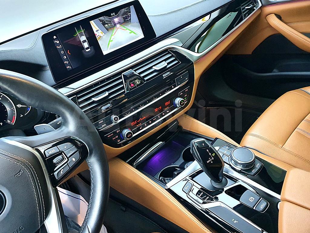 2018 BMW  5SERIES G30  520D LUXURY SPECIAL EDITION - 10