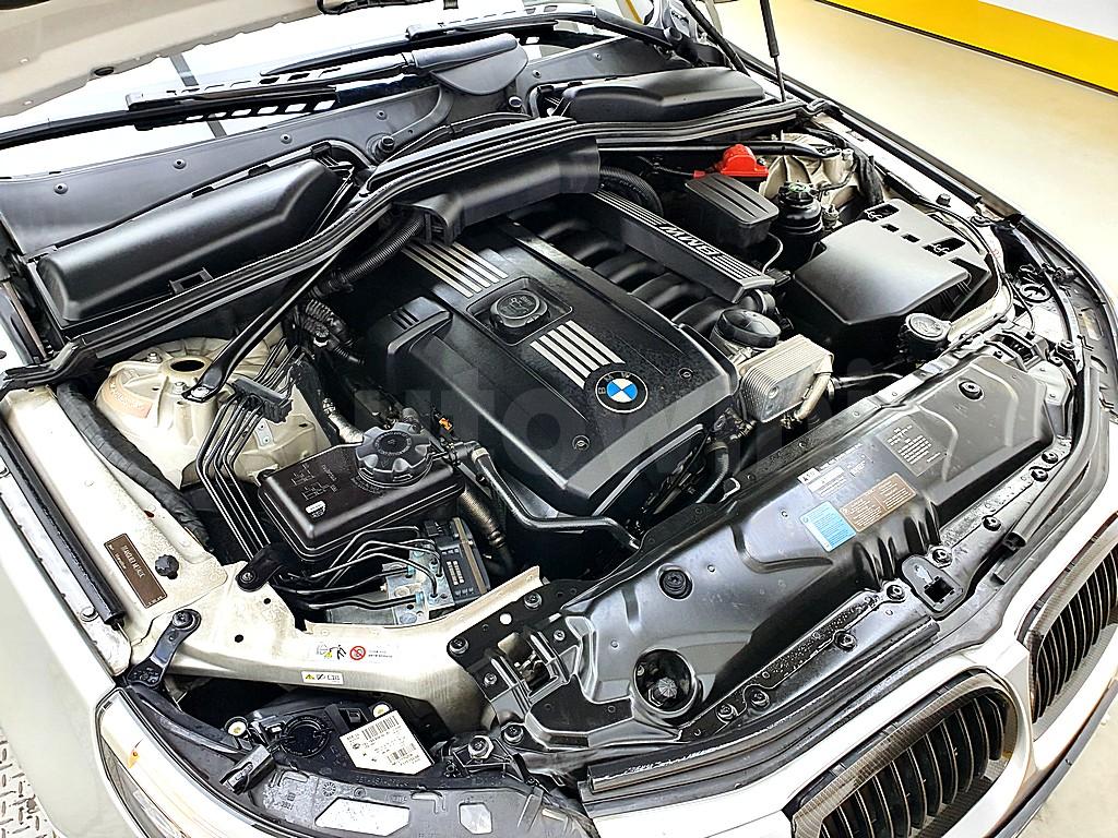 2010 BMW 5 SERIES E60  528I - 6
