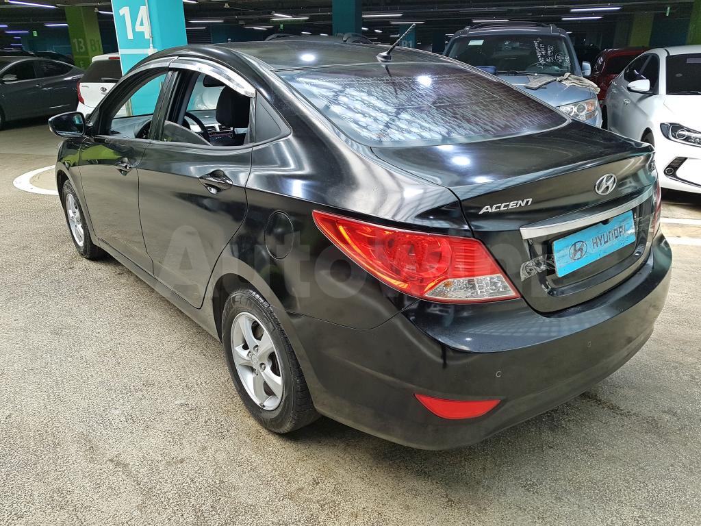 KMHCT41CBCU157331 2012 HYUNDAI ACCENT  G(14R+ANDROID+LEATHER)-4