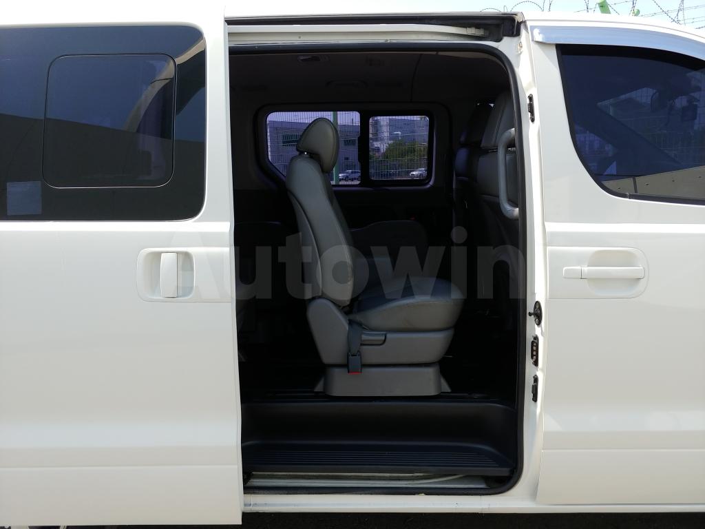 2015 HYUNDAI GRAND STAREX H-1 LUXURY 12SEAT*ENGINE NUMBER* - 32