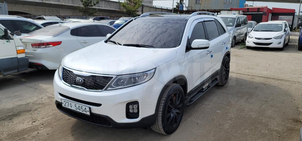 KNAKU815BDA363548   ?RE-CARVED VIN NUMBER  BUYERS NEED TO CHECK IF RE-CARVED VIN NUMBERS ARE ALLOWED IN THEIR COUNTRY TO AVOID CUSTOMS ISSUES BEFORE BOOKING. 2013 KIA  SORENTO R PANORAMA FULL OPTION-0