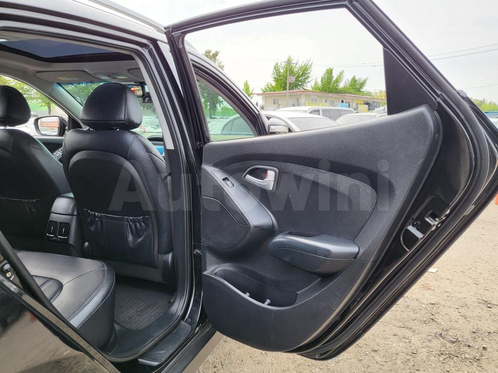 2015 HYUNDAI  TUCSON DUEL SUNROOF - 15