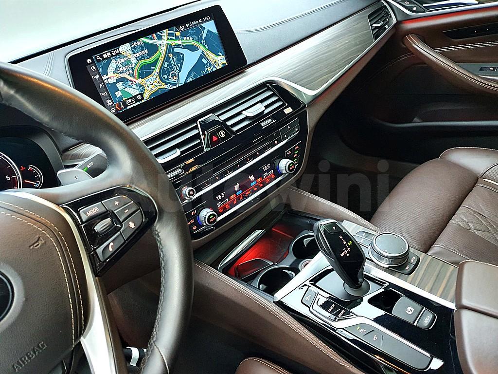 2018 BMW  5SERIES G30  520D XDRIVE M SPORT PLUS - 10