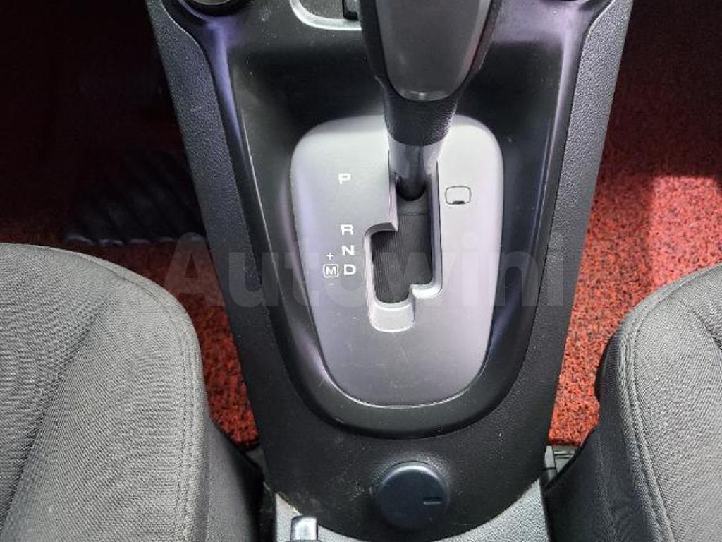 2017 GM DAEWOO (CHEVROLET) ORLANDO LS 2WD NAVI+CAM ABS - 32
