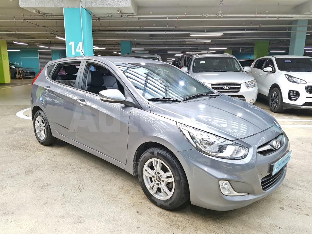 KMHCT51UBEU109727 2014 HYUNDAI ACCENT  D- WIT(14R+ANDROID+LEATHER)-3