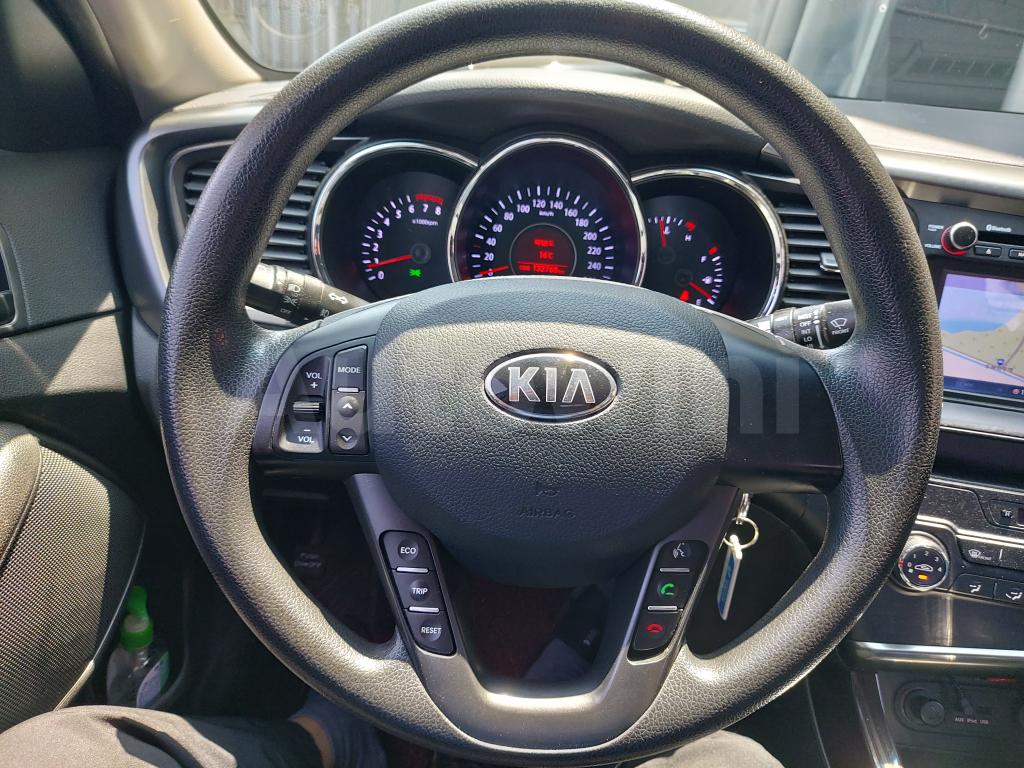 2013 KIA K5 OPTIMA 3 - 19