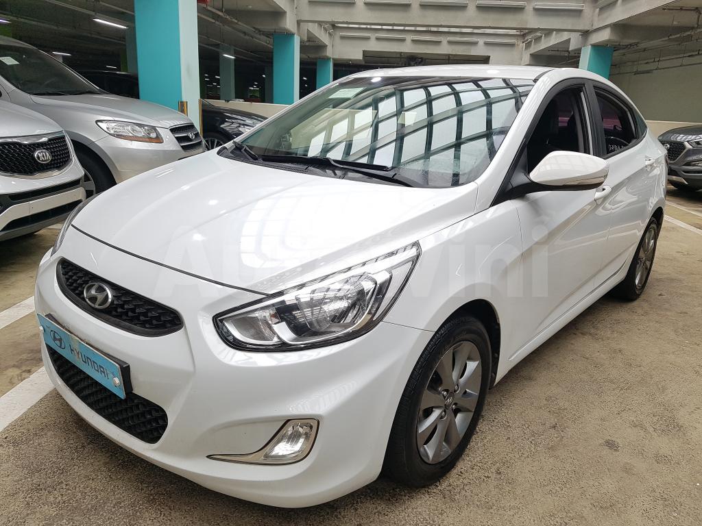 KMHCT41UGJU386102 2018 HYUNDAI ACCENT  D-(15R+ANDROID+LEATHER)-1