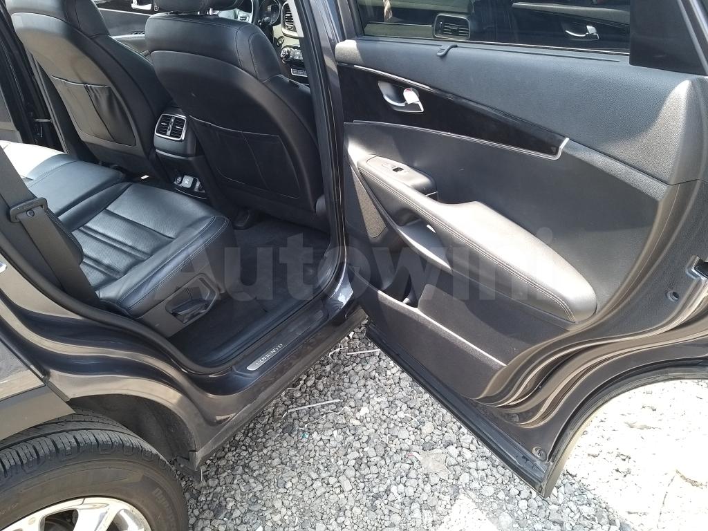 2015 KIA  SORENTO 2WD NOBLESS A/T FULL OPTION - 11