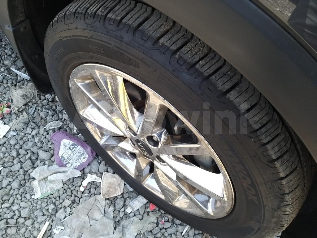 2015 KIA  SORENTO 2WD NOBLESS A/T FULL OPTION - 34